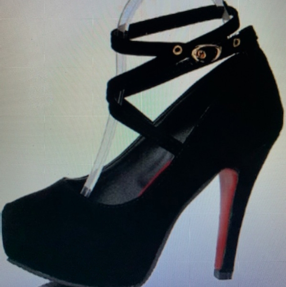 Shoes - Picture 15 of 15